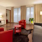 Amedia Plaza 4*