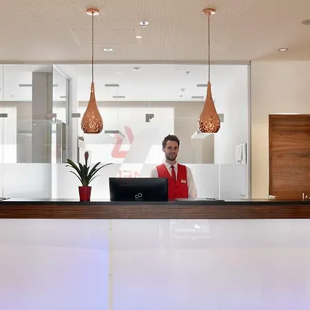 Amedia Plaza Dresden, Trademark Collection By Wyndham 4*