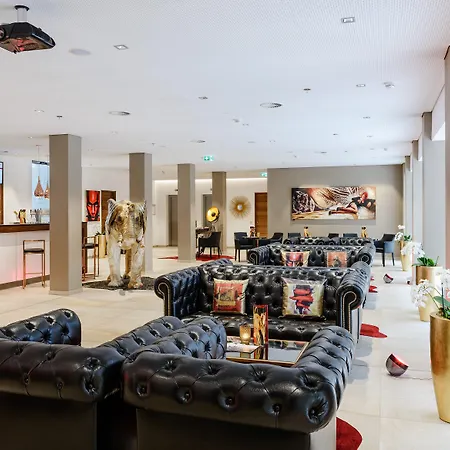 Hotel Amedia Plaza