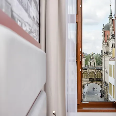 Отель Amedia Plaza Dresden, Trademark Collection By Wyndham 4*