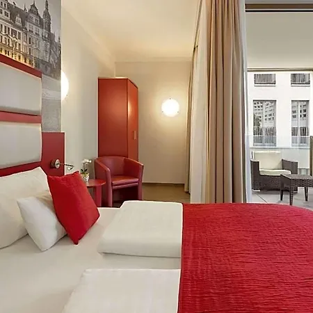 Amedia Plaza Отель 4*