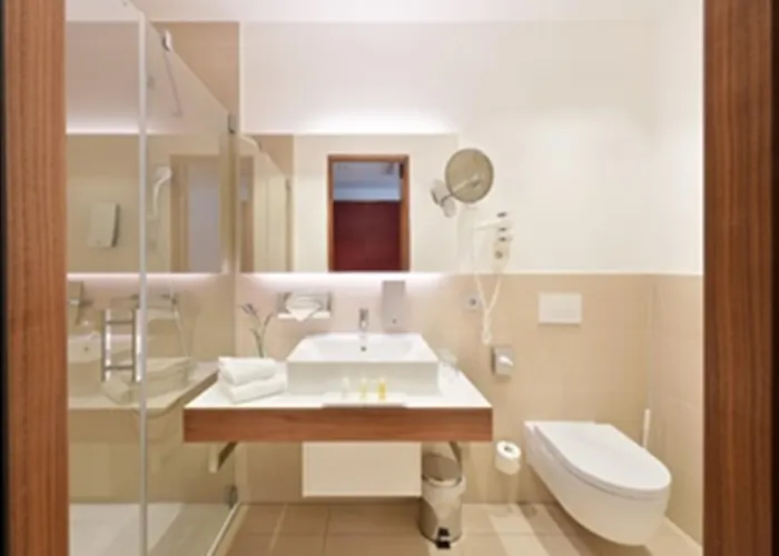 Amedia Plaza Dresden, Trademark Collection By Wyndham 4* Drážďany