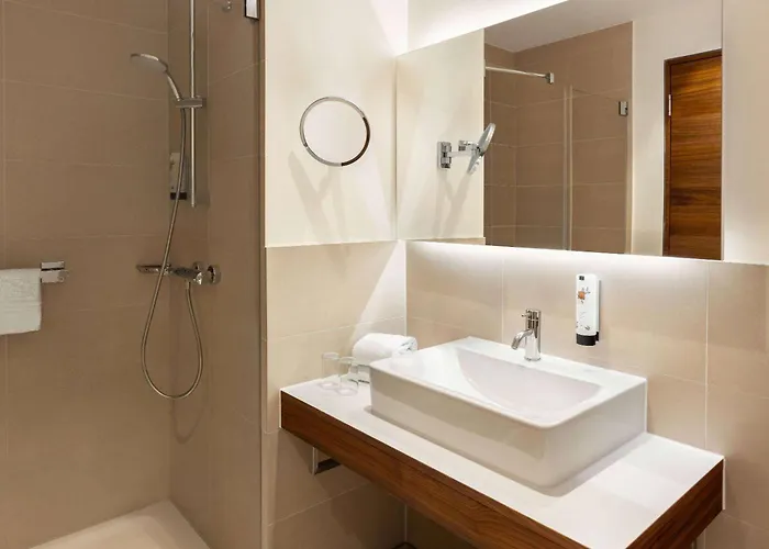 فندق Amedia Plaza Dresden, Trademark Collection By Wyndham 4*