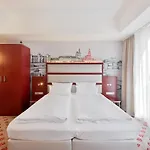Amedia Plaza Dresden, Trademark Collection By Wyndham Hotel 4*