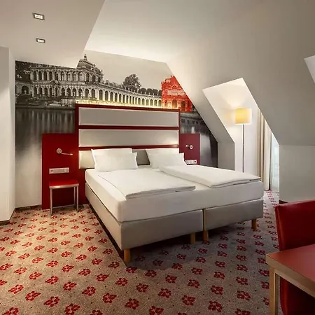 Amedia Plaza 4* Дрезден